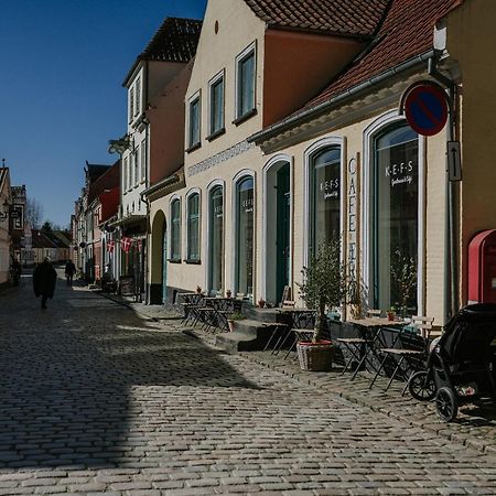 Kefs Guesthouse & Cafe Ærøskøbing Εξωτερικό φωτογραφία