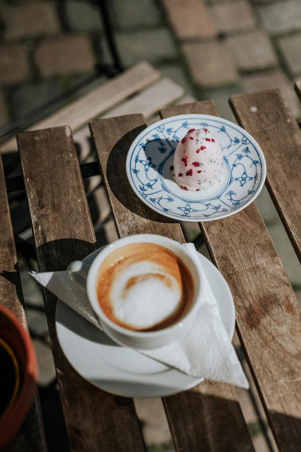 Kefs Guesthouse & Cafe Ærøskøbing Εξωτερικό φωτογραφία
