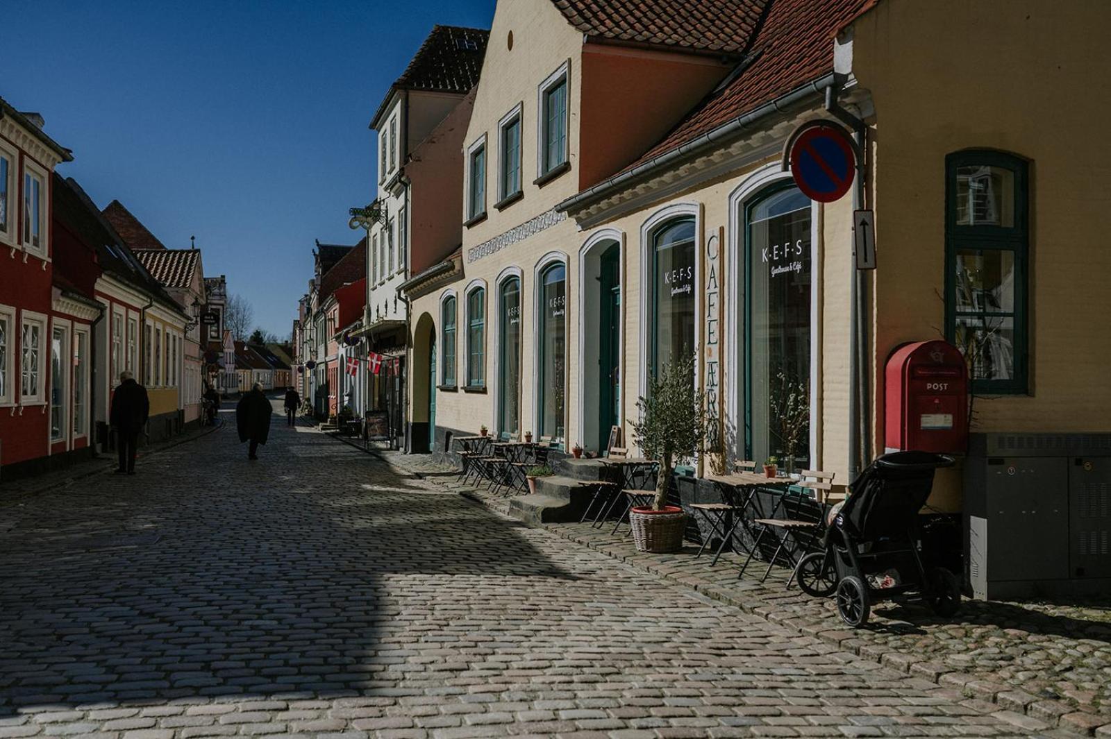 Kefs Guesthouse & Cafe Ærøskøbing Εξωτερικό φωτογραφία
